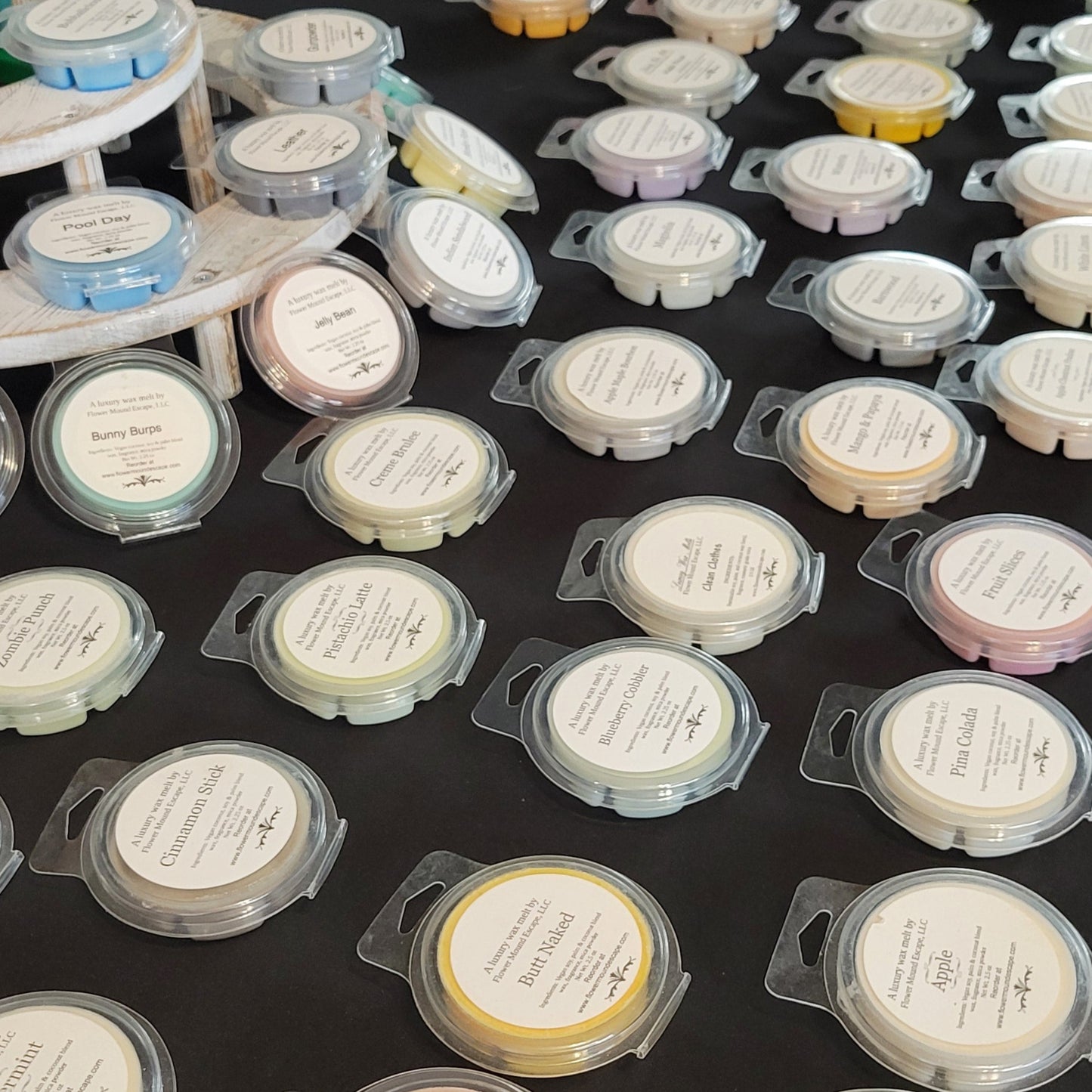 Limited-Edition Luxury Wax Melts – Discontinued Scents | Hand-Poured in Small Batches