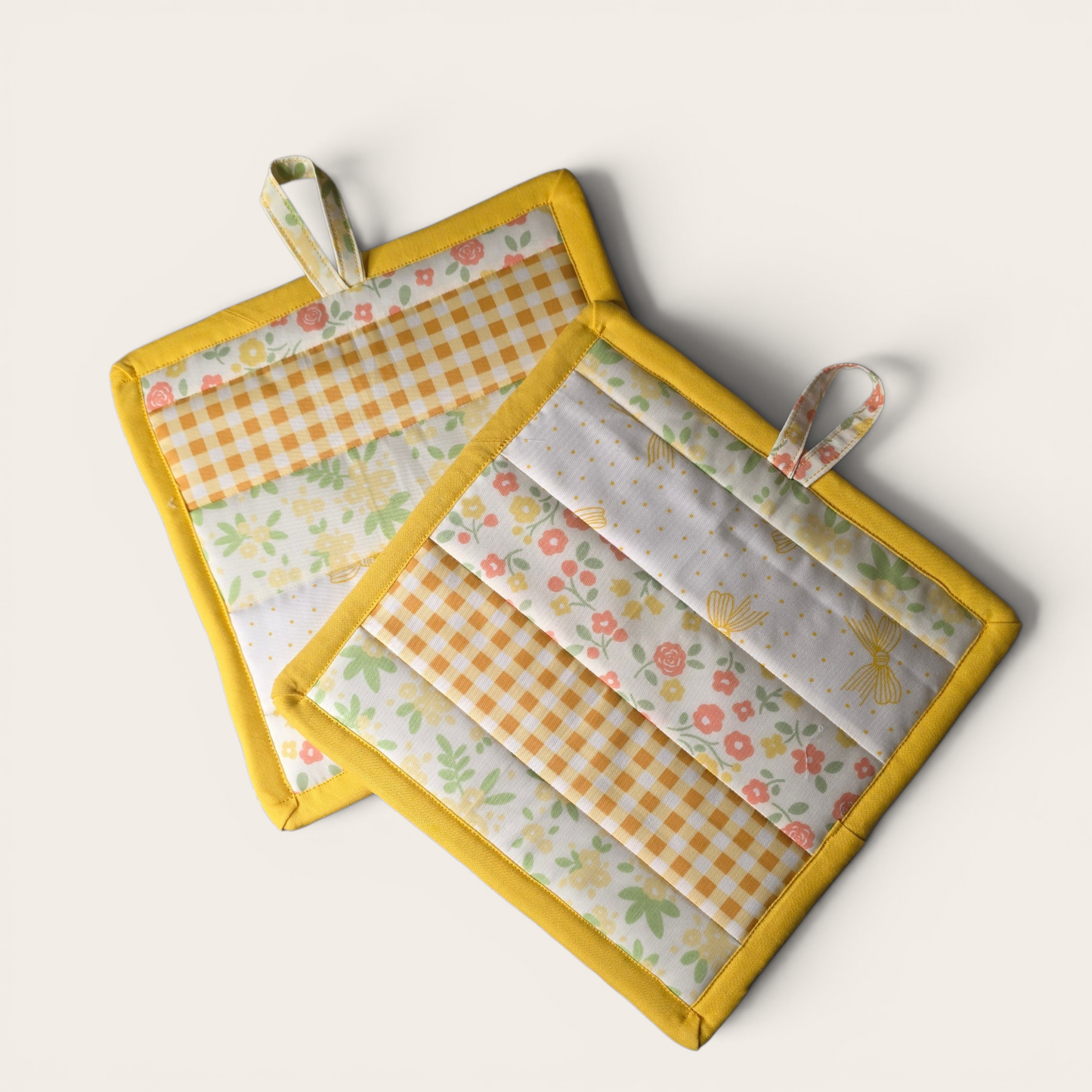 Quilted Stripes Oversized Potholder Set – Handmade Cotton Heat Resistant Hot Pads