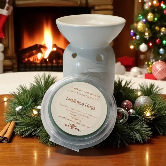 Mistletoe Hugs Luxury Wax Melts | Phthalate-Free Holiday Scent with Evergreen, Cinnamon & Peppermint