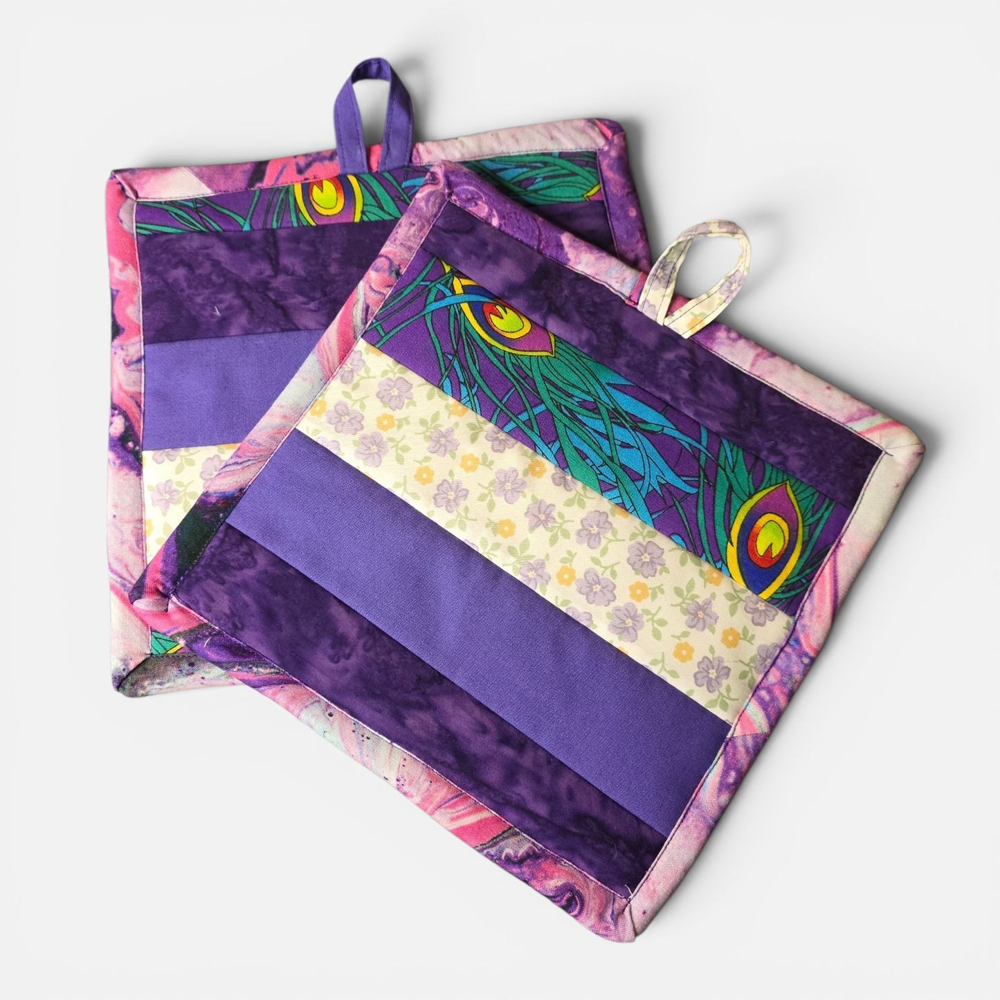 Quilted Stripes Oversized Potholder Set – Handmade Cotton Heat Resistant Hot Pads